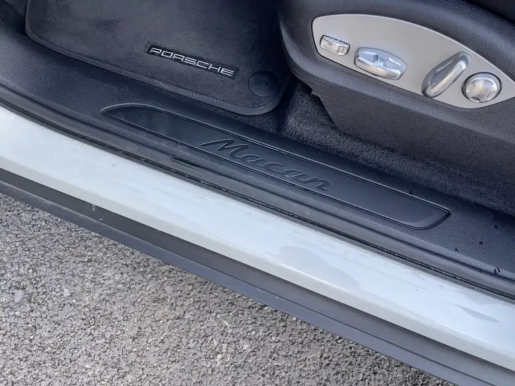 Porsche Macan 2024 из CN, фото 10