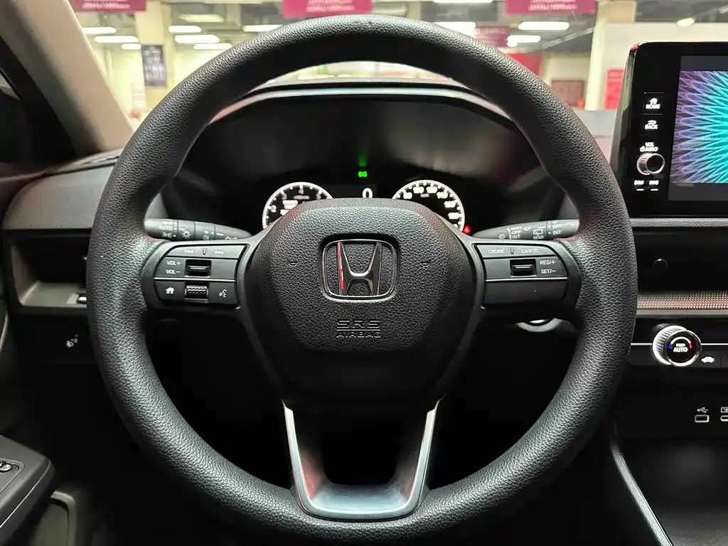 Honda CR-V — фото 9