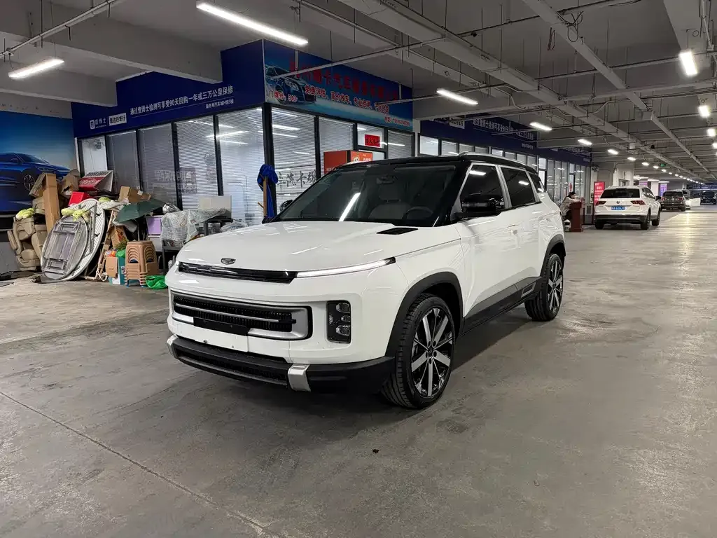 Geely Icon — фото 1