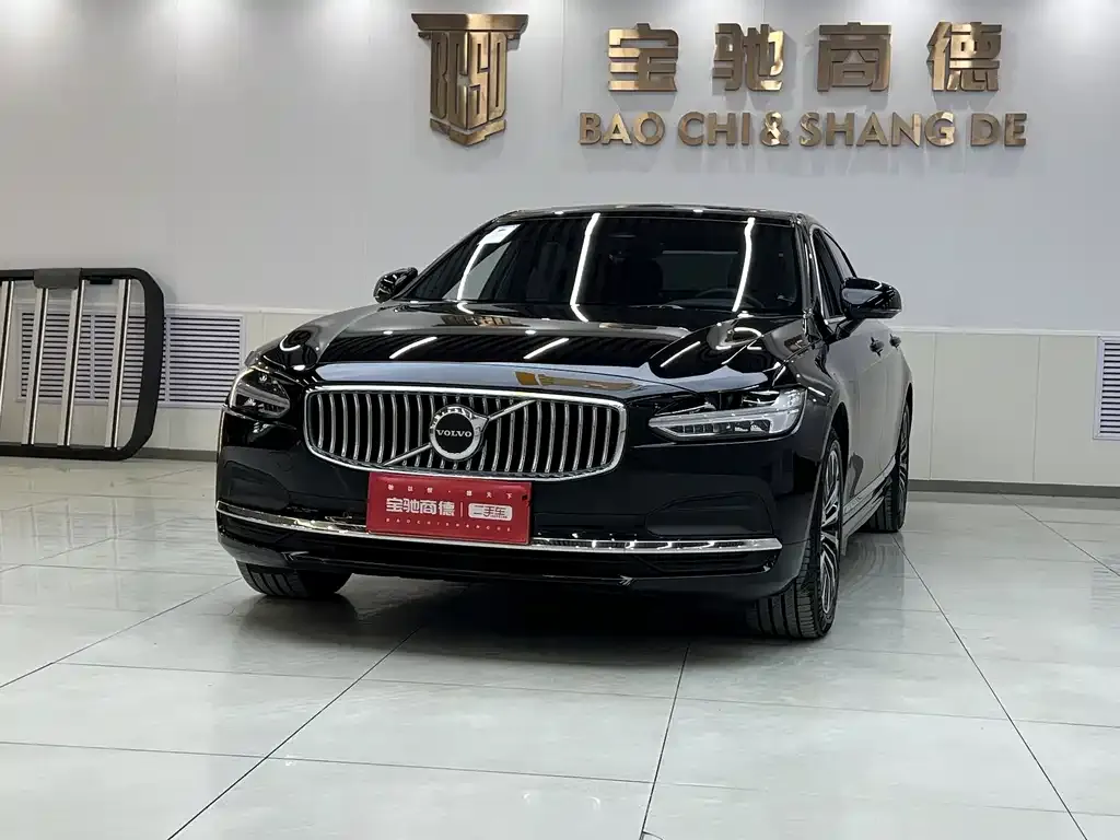 Volvo S90 2024 из CN, фото 1