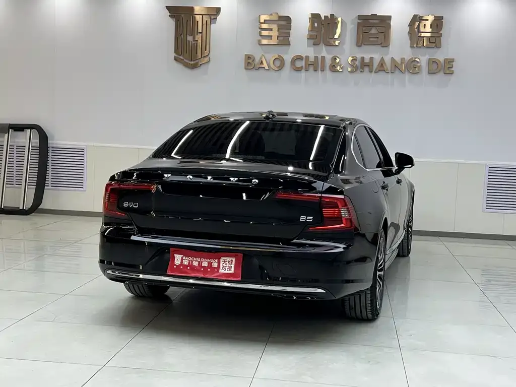 Volvo S90 2024 из CN, фото 7