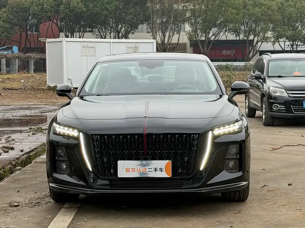 Hongqi H5 — фото 10