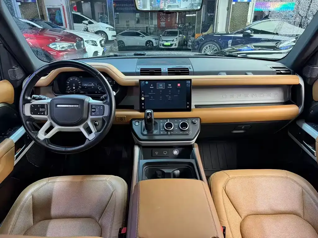 Land Rover Defender — фото 4