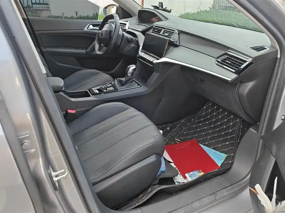 Peugeot 408 2023 из CN, фото 6