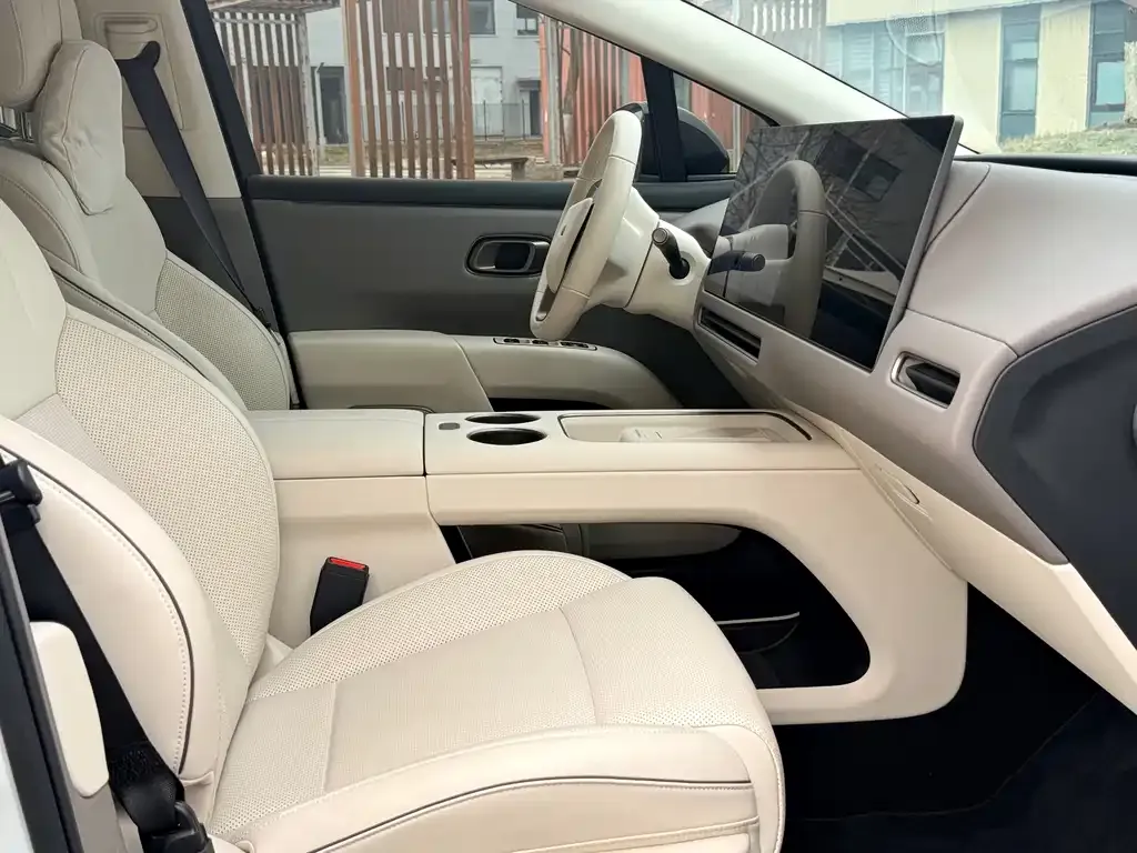 Li Auto i8 2025 из CN, фото 3