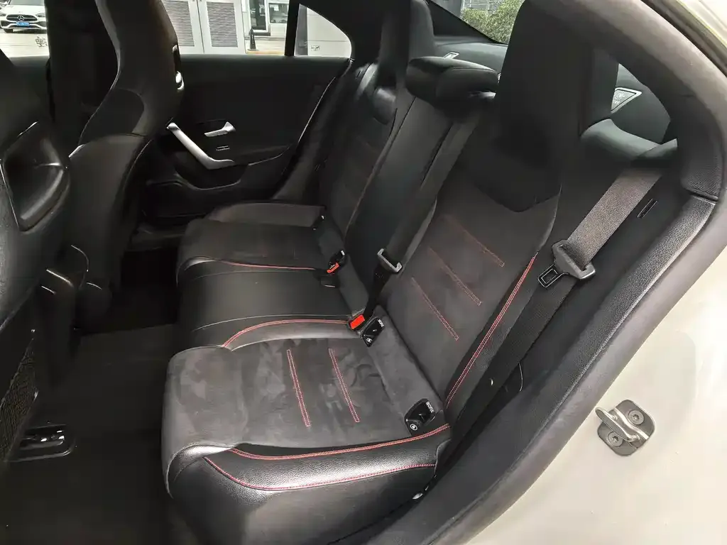 Mercedes-Benz CLA (Import) 2023 из CN, фото 3