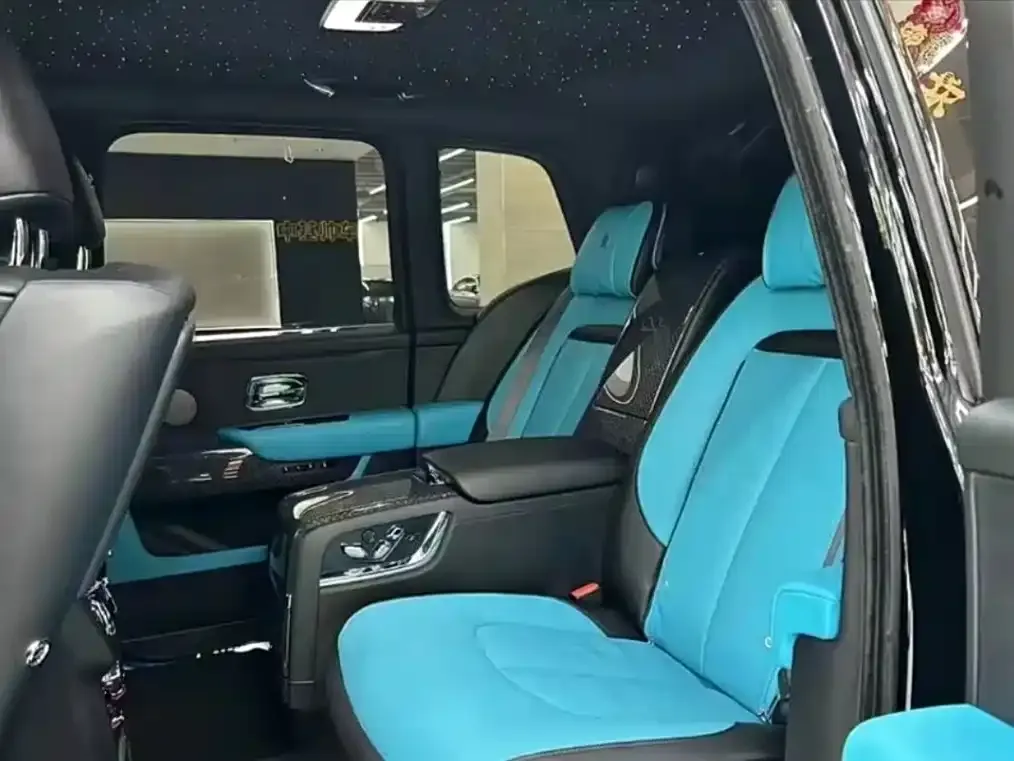 Rolls-Royce Cullinan 2022 из CN, фото 3