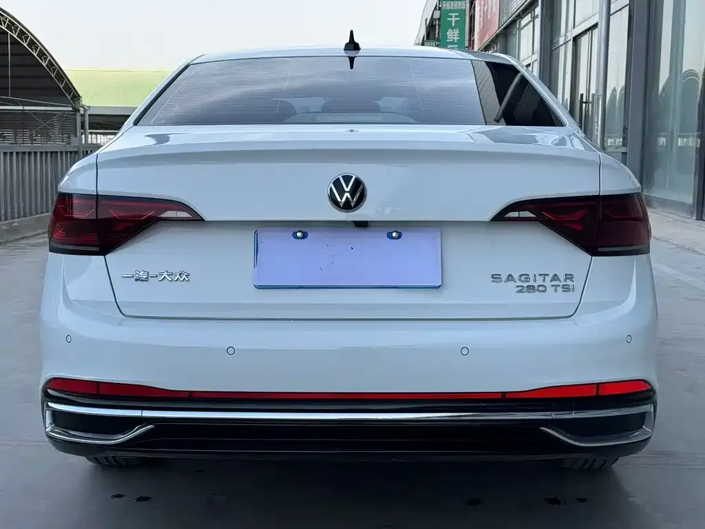 Volkswagen Sagitar 2023 из CN, фото 3