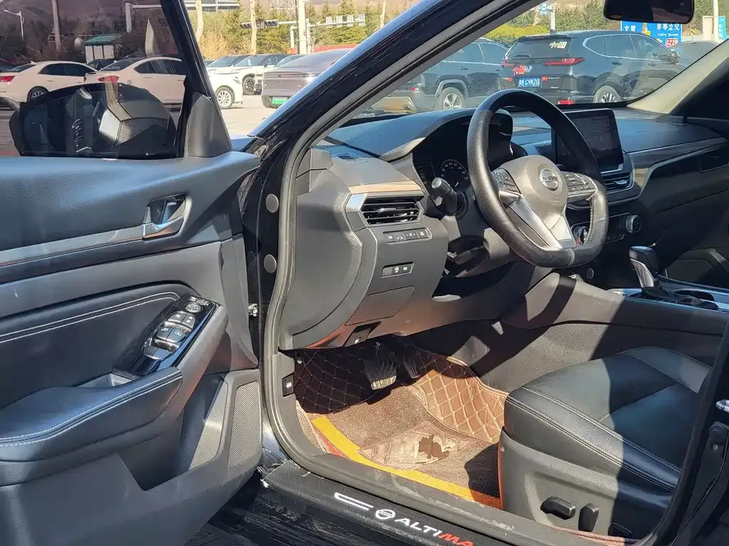 Nissan Teana 2021 из CN, фото 2