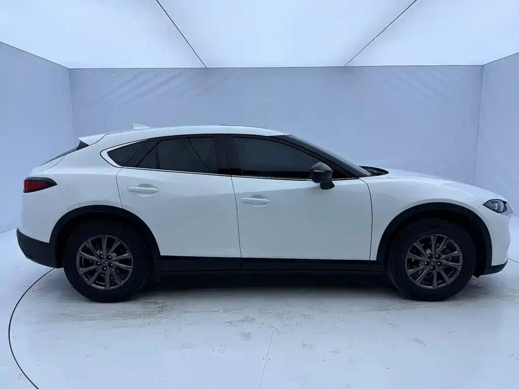 Mazda CX-4 — фото 6
