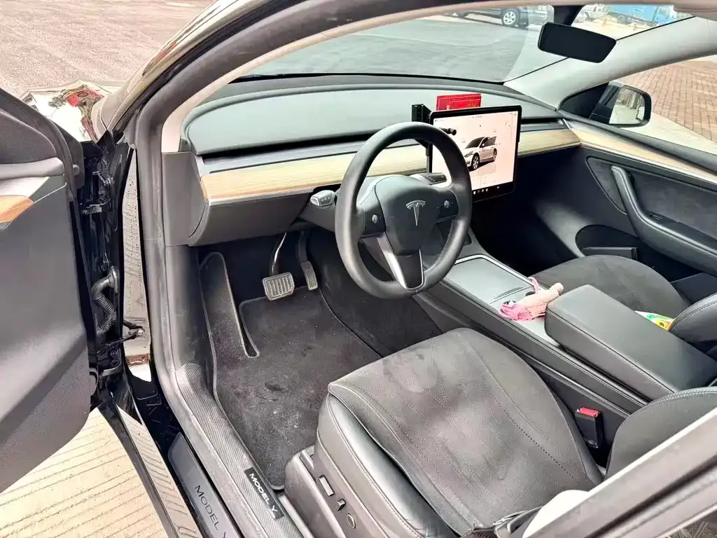 Tesla Model Y 2022 из CN, фото 4