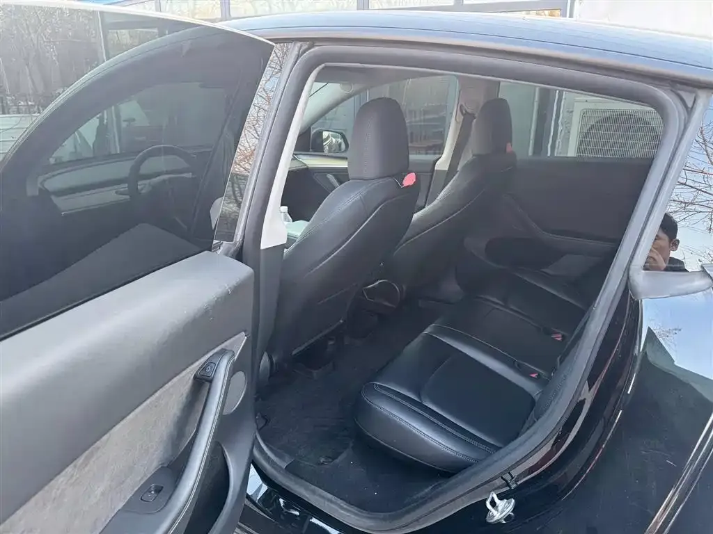 Tesla Model Y 2022 из CN, фото 5
