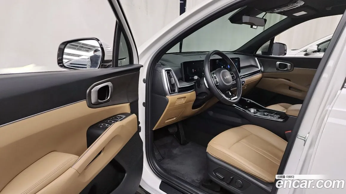 Kia Sorento — фото 8