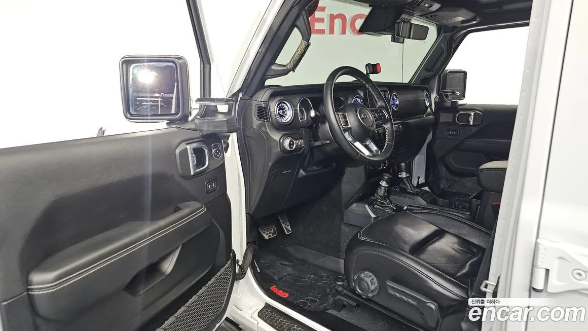 Jeep Wrangler 2021 из KR, фото 7