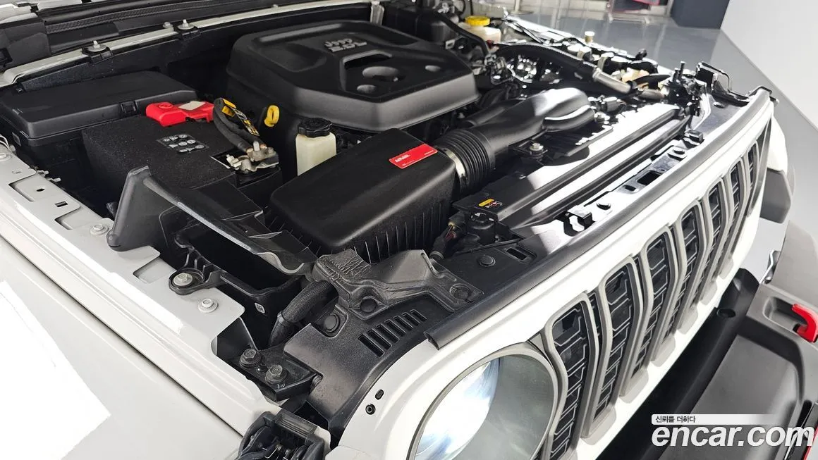 Jeep Wrangler 2021 из KR, фото 2