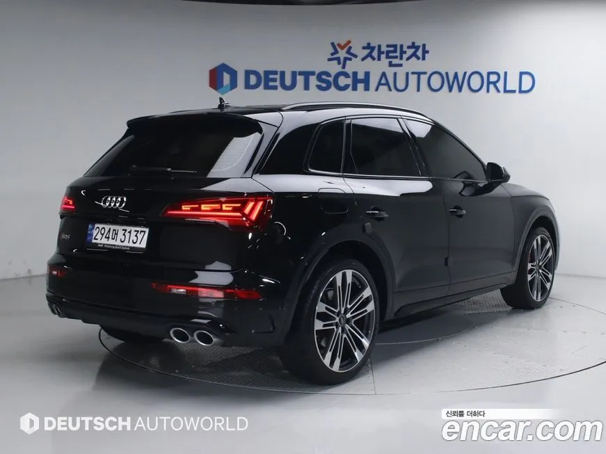 Audi SQ5 2022 из KR, фото 8