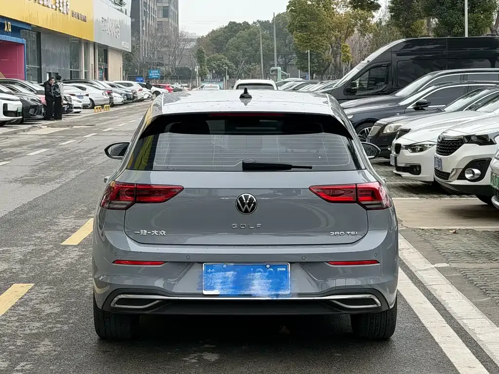 Volkswagen Golf 2021 из CN, фото 3