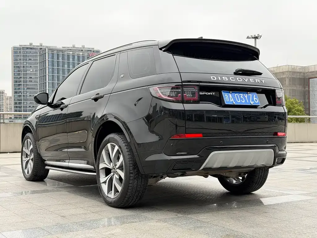 Land Rover Discovery Sport — фото 10
