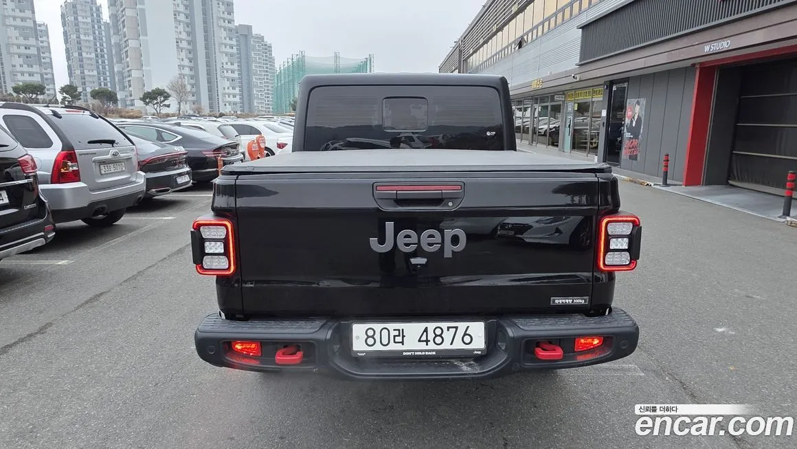 Jeep Gladiator — фото 10