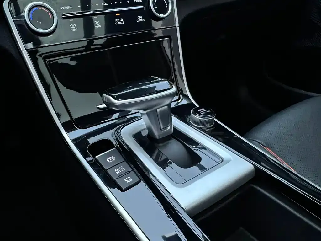 Kia Seltos 2023 из CN, фото 10