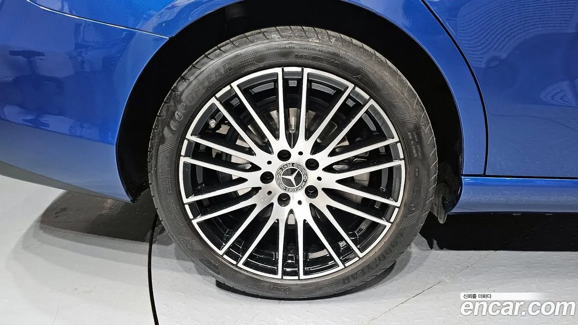 Mercedes-Benz C-Class 2022 из KR, фото 8