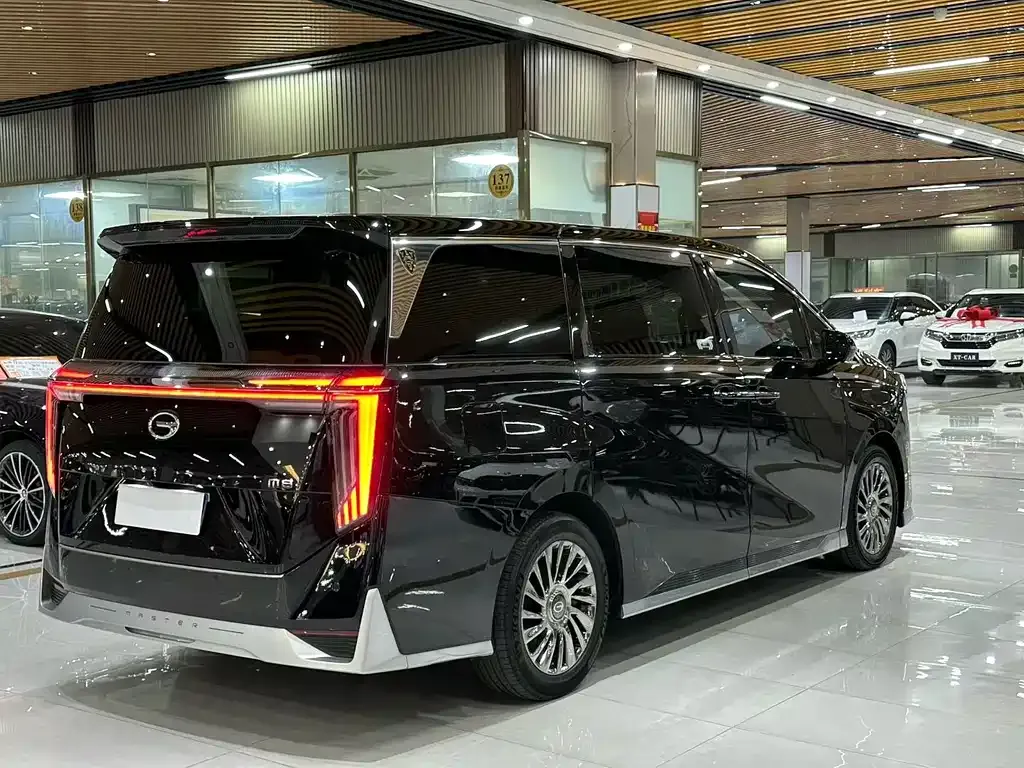 GAC Motor Trumpchi M8 — фото 7