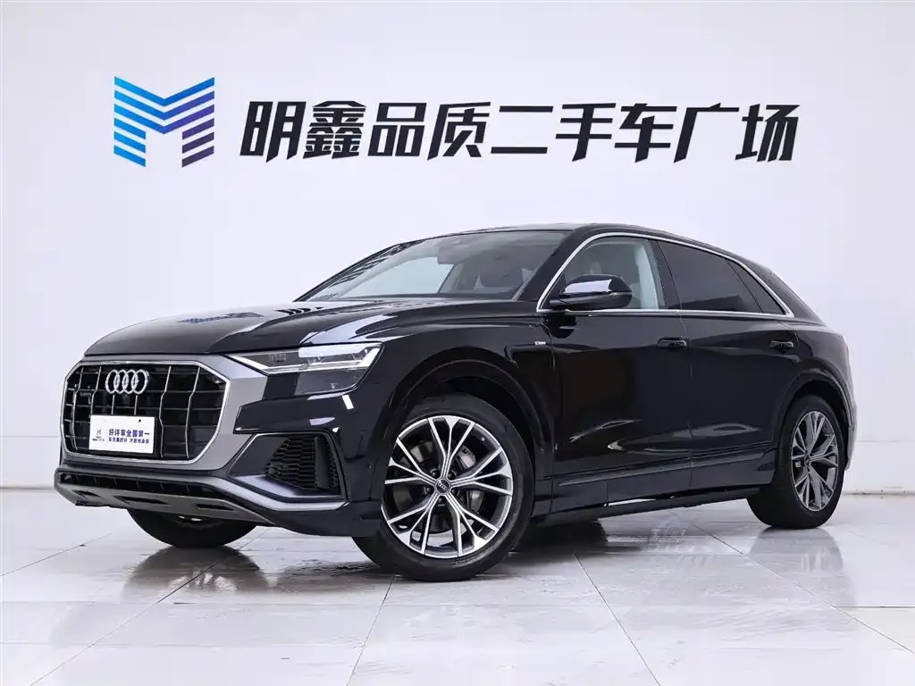 Audi Q8 — фото 3