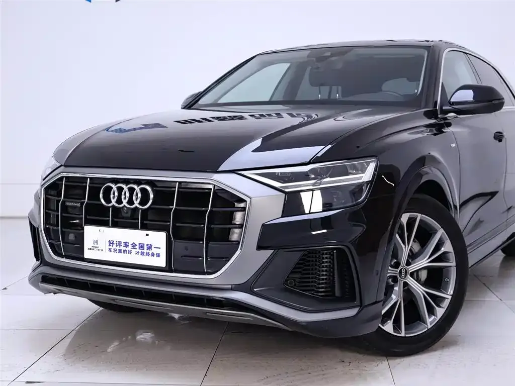 Audi Q8 — фото 2