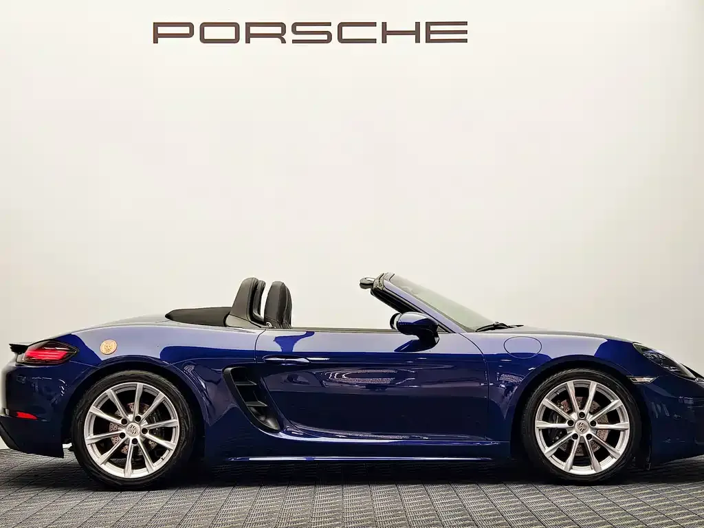 Porsche 718 — фото 10