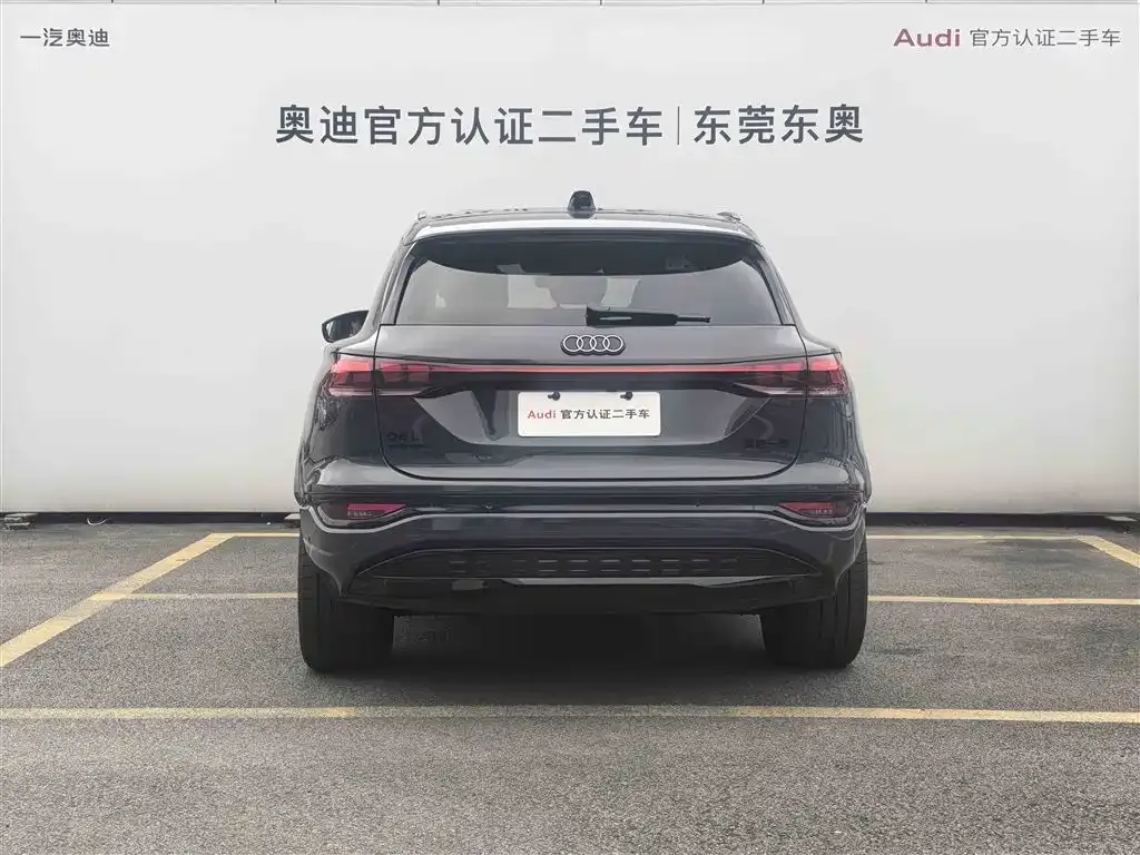 Audi Q6L e-tron — фото 9