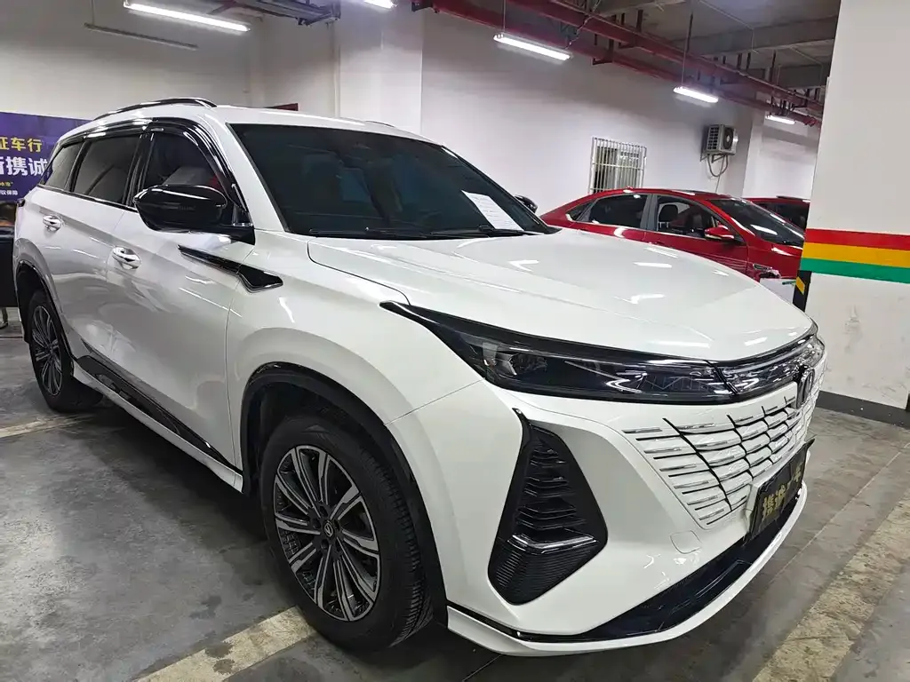 Changan CS75PLUS 2025 из CN, фото 4