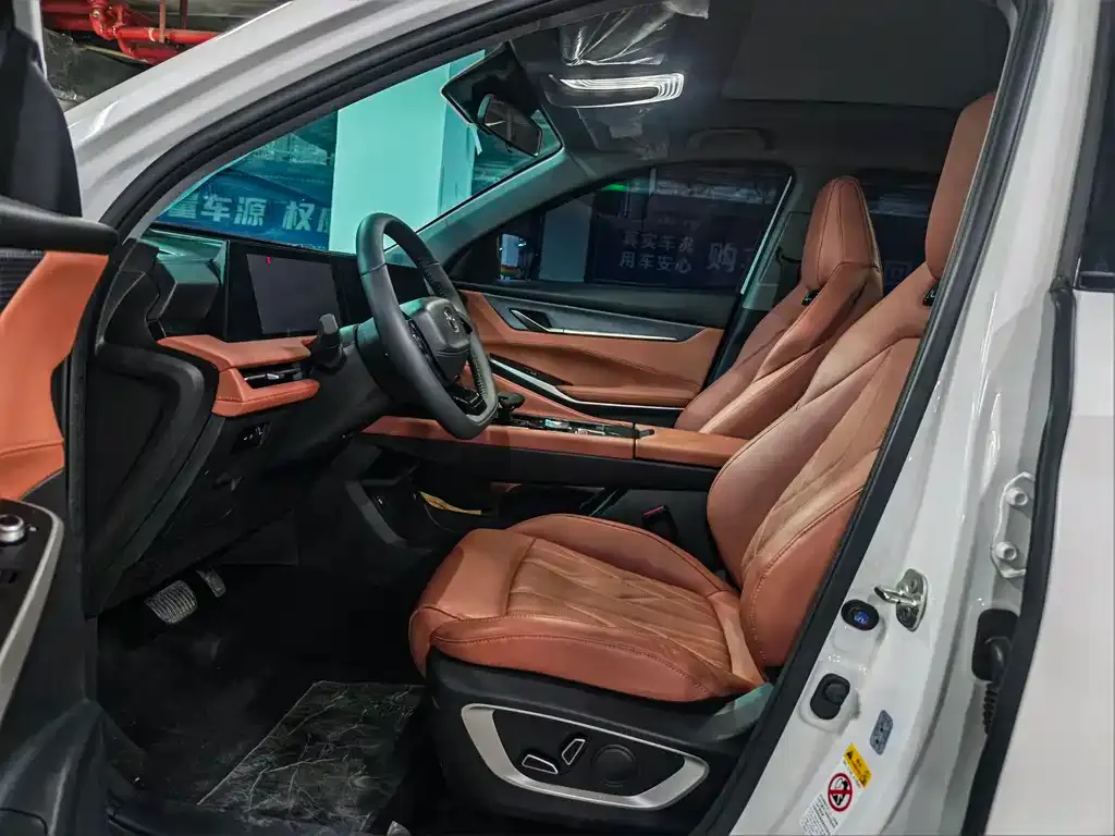 Changan CS75PLUS 2025 из CN, фото 9