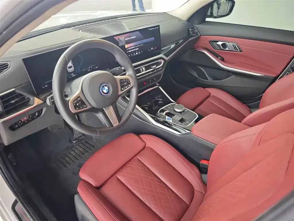 BMW i3 2025 из CN, фото 5