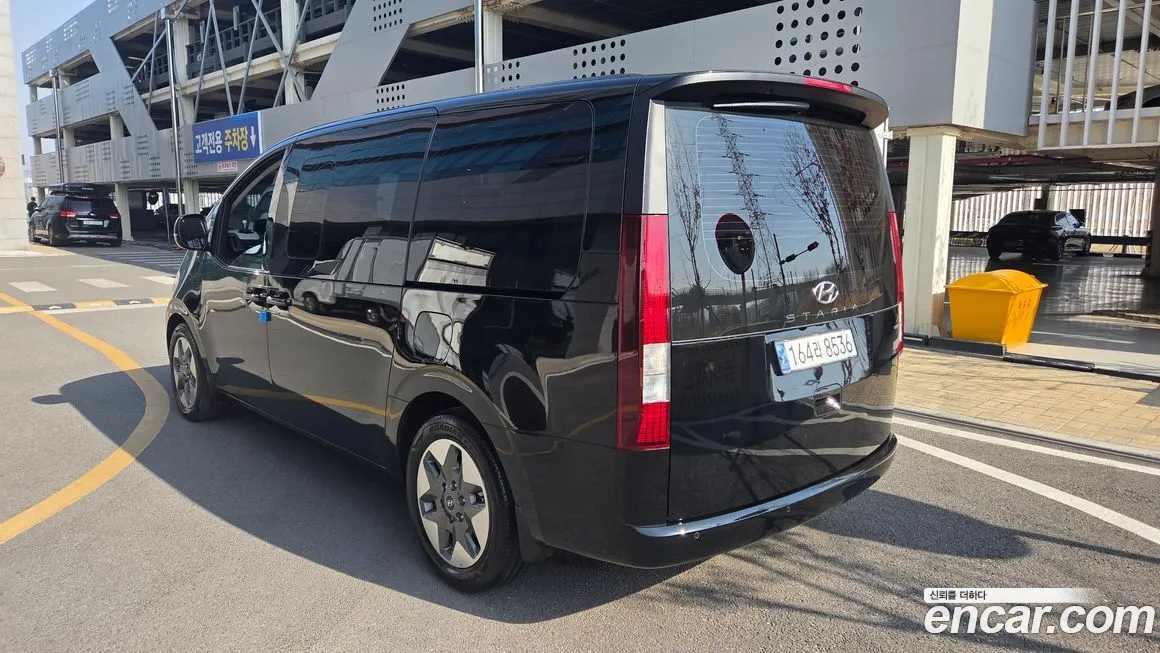 Hyundai Staria 2024 из KR, фото 9