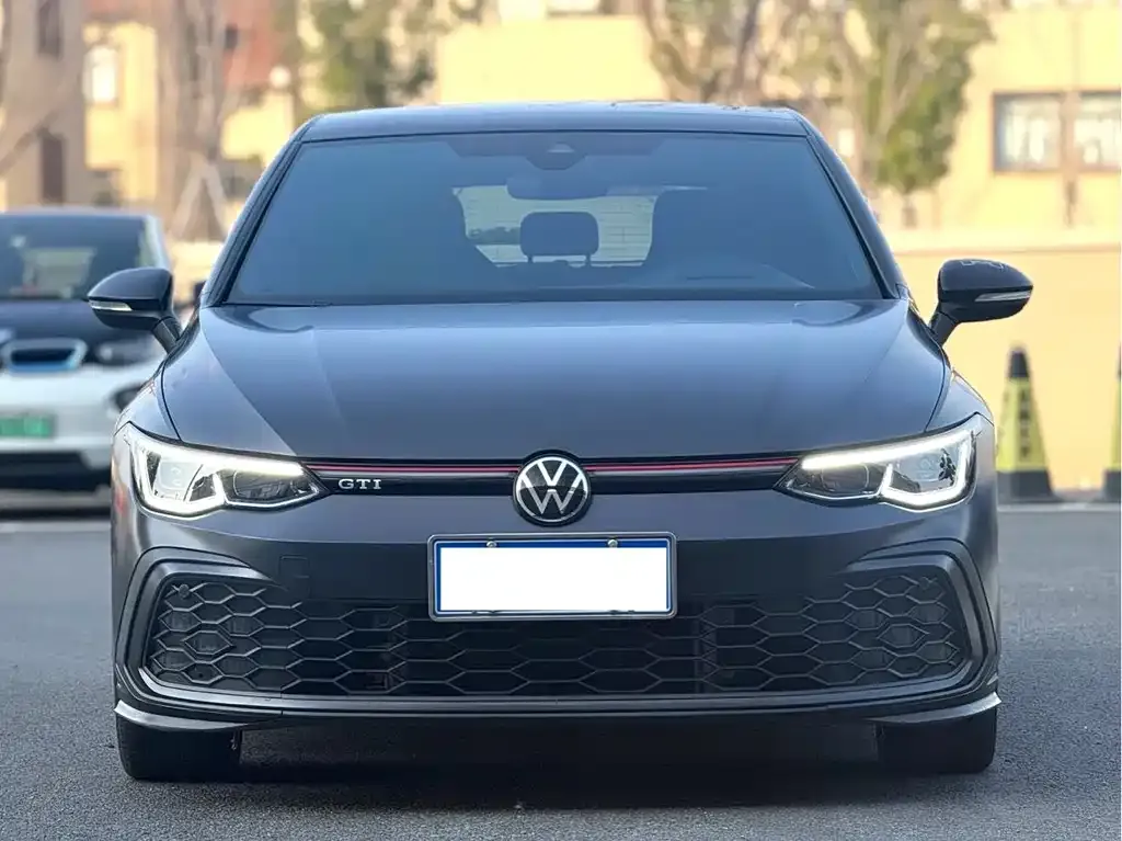 Volkswagen Golf GTI — фото 3