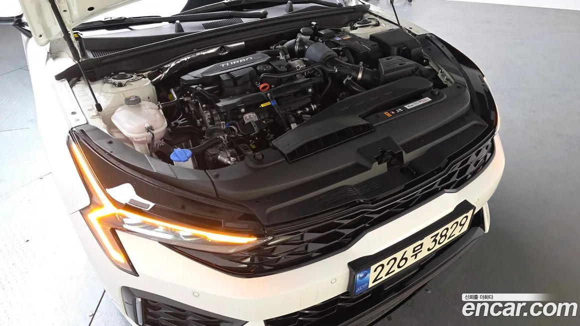 Kia K5 2024 из KR, фото 2
