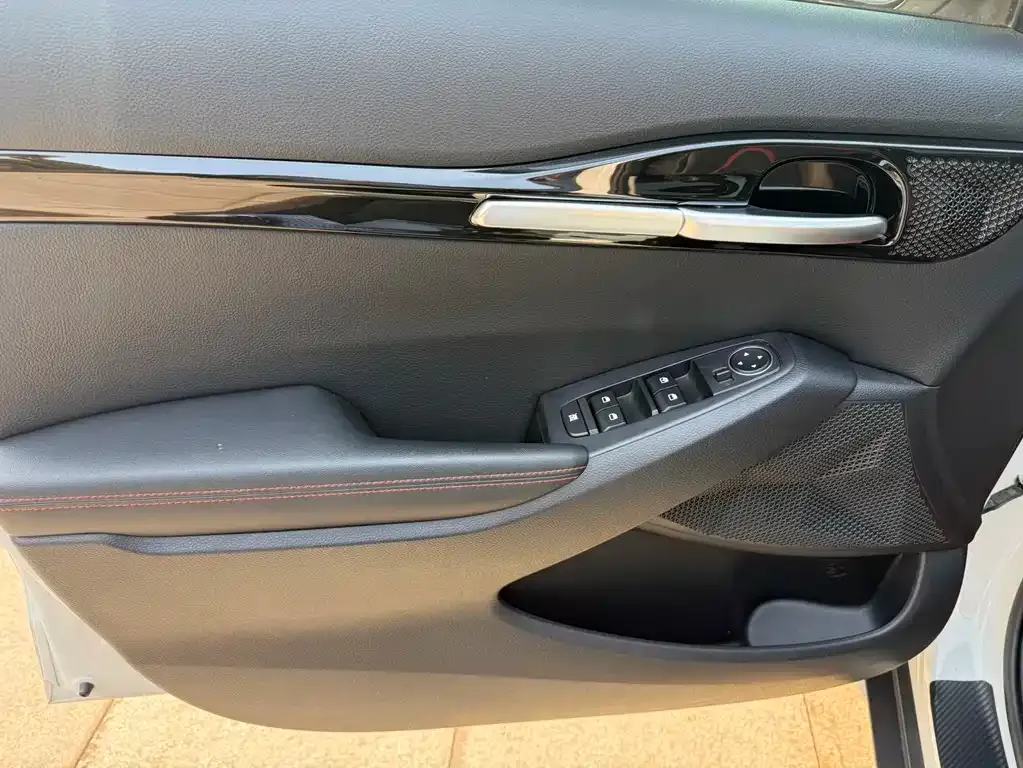 Kia KX3 — фото 6
