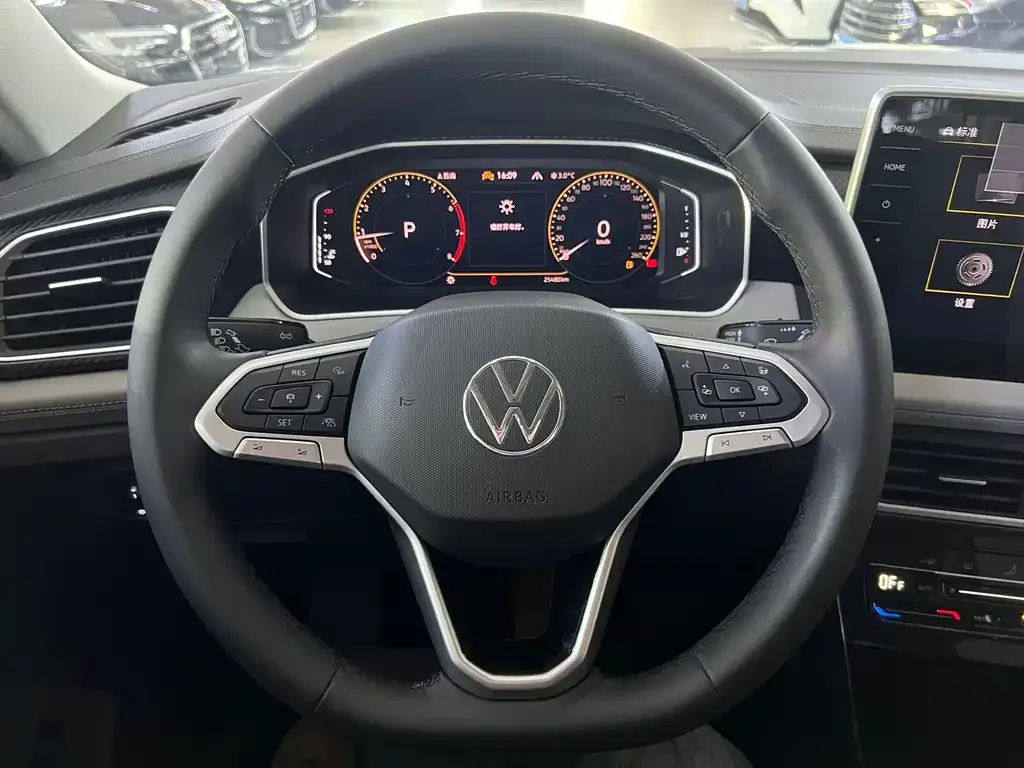 Volkswagen Tayron 2023 из CN, фото 3