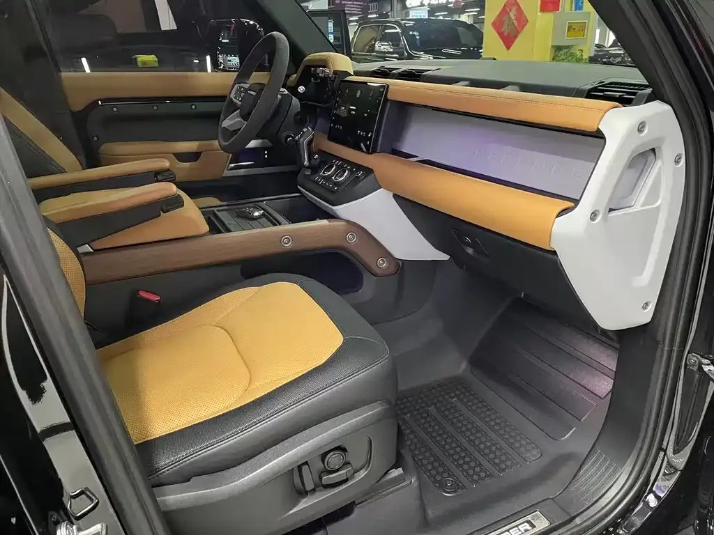 Land Rover Defender — фото 4