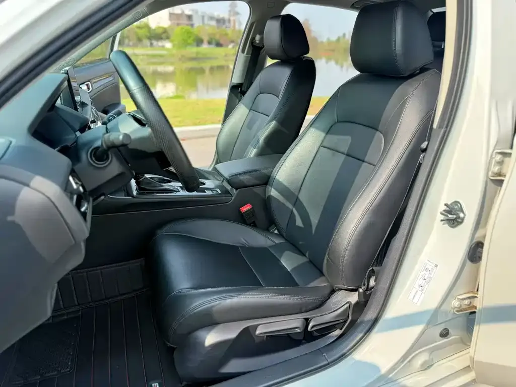 Honda Civic — фото 5