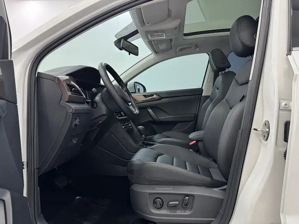 Volkswagen Tharu 2023 из CN, фото 5