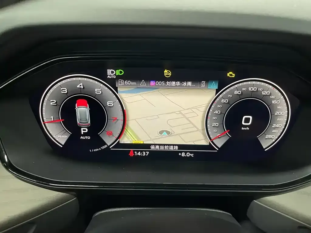 Audi Q6 2025 из CN, фото 3