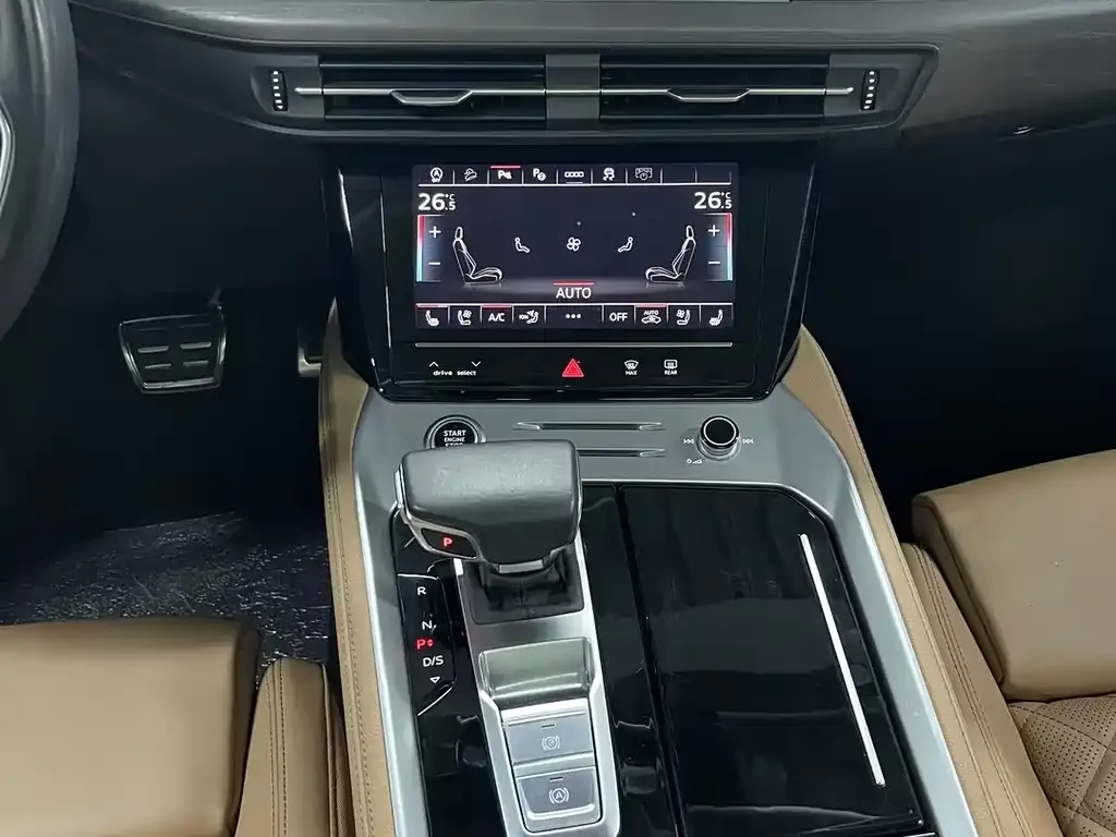 Audi Q6 2025 из CN, фото 2