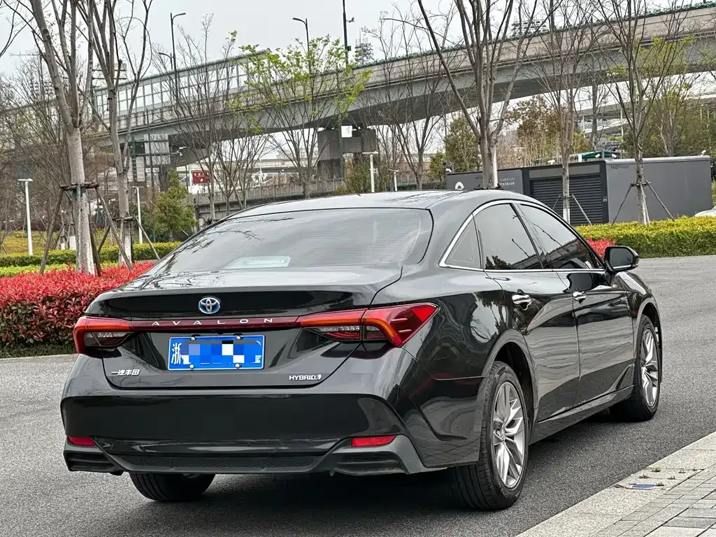 Toyota Avalon 2022 из CN, фото 7