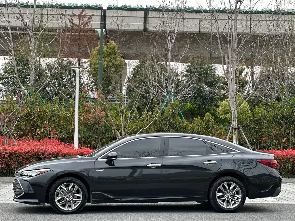Toyota Avalon 2022 из CN, фото 6