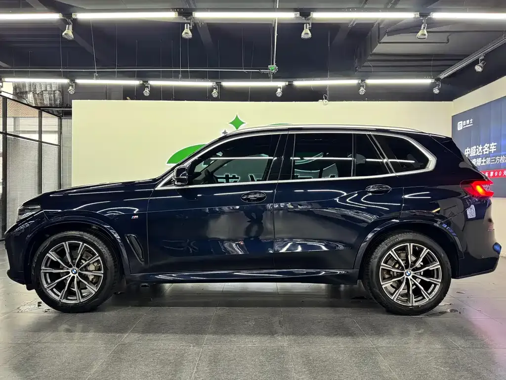 BMW X5 (Import) — фото 4