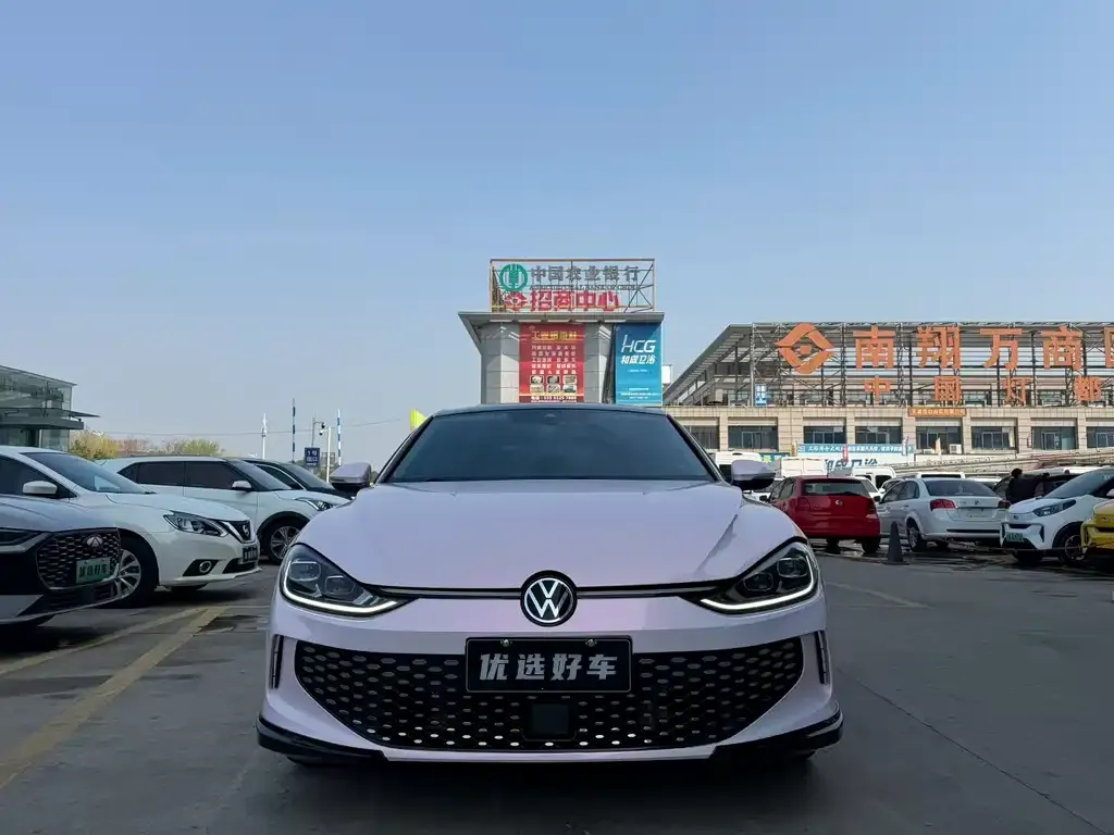 Volkswagen Lamando 2023 из CN, фото 1