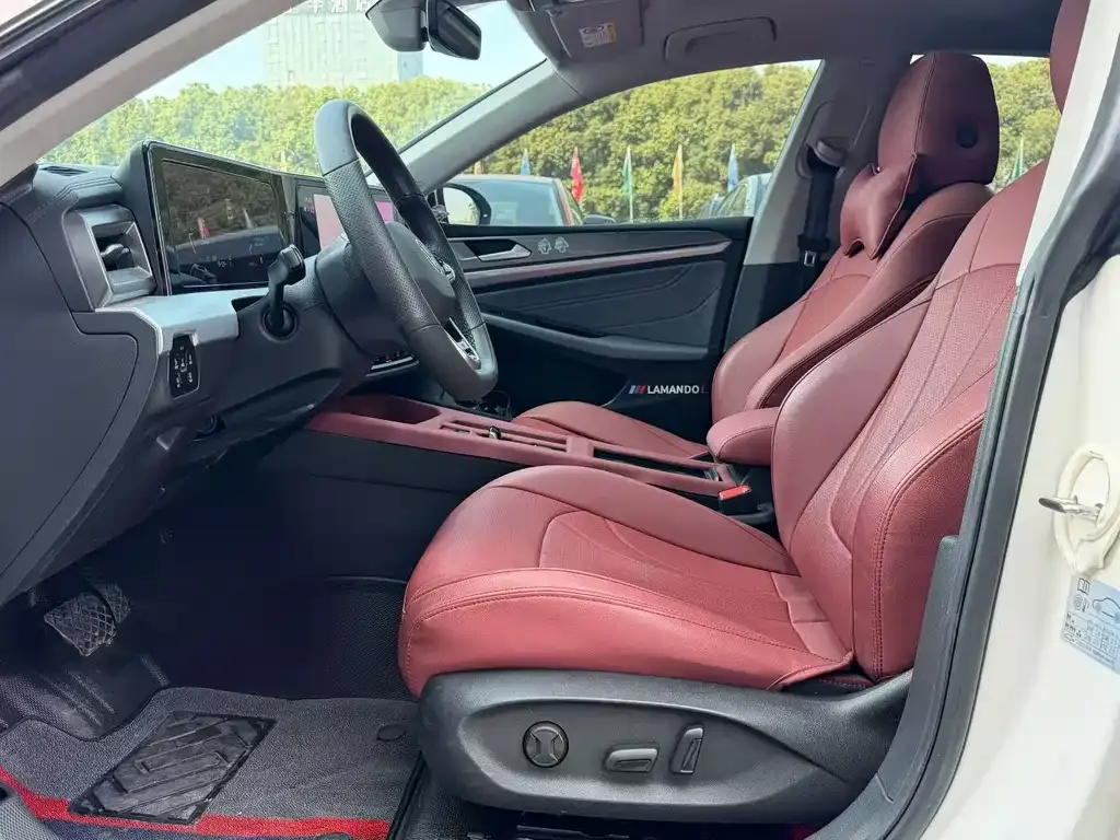 Volkswagen Lamando 2023 из CN, фото 9