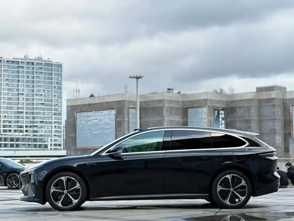 NIO ET5T 2024 из CN, фото 5