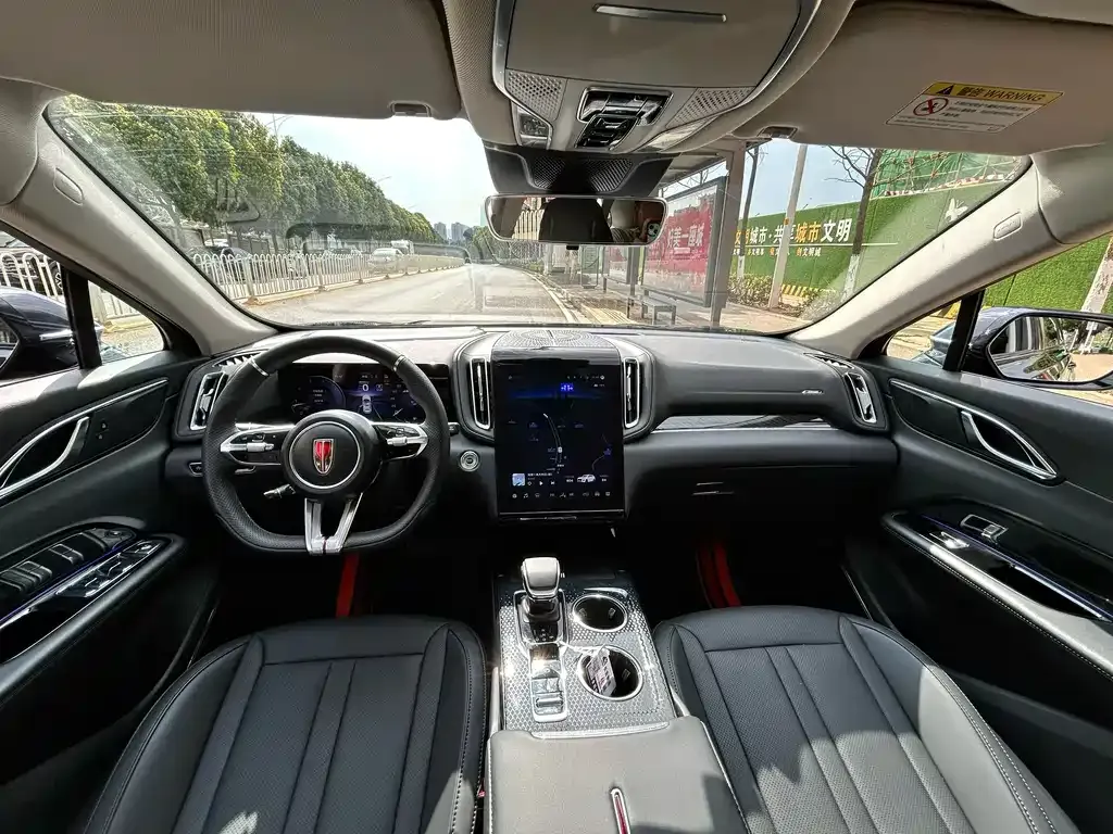 Hongqi HS3 2024 из CN, фото 4